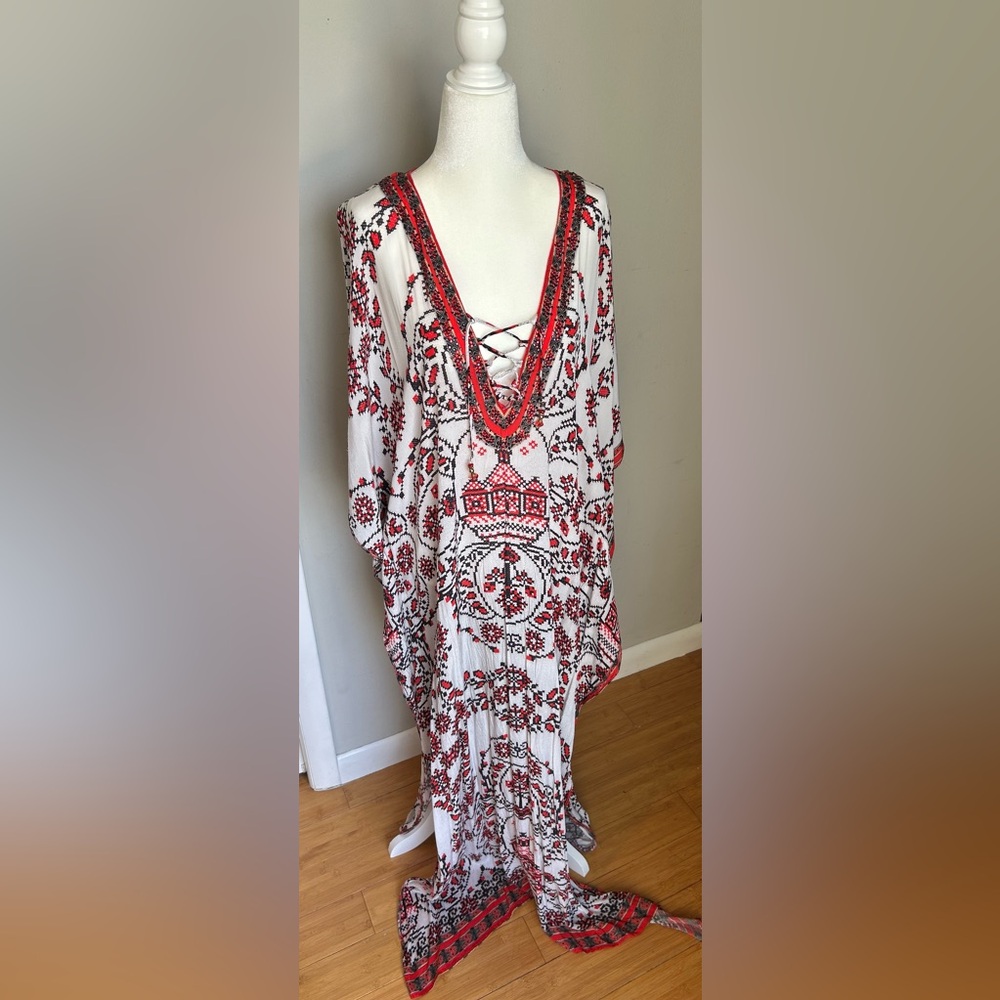 {Sakkas} Bohemian Red and Black Embroidered Tunic Dress